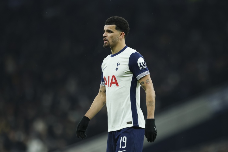 勇士今天薪资前四高的球员都没打 让了1.703亿美元仍然击败掘金